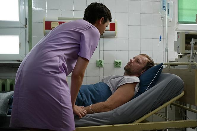 Pierwsza miłość, odcinek 3127: Janek cudem przeżyje wybuch! Będzie anonimowym pacjentem w szpitalu w Mołdawii