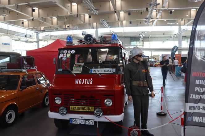 Retro Motor Show rozpoczęte! Wyjątkowe samochody na MTP!