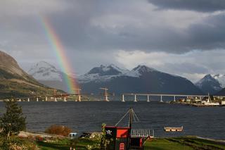 most Tresfjord - inwestycja w Norwegii