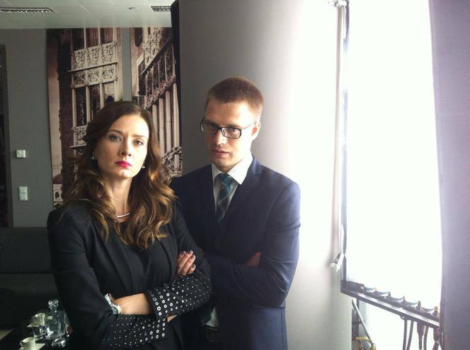 Przyjaciółki 4 sezon. Anita Sokołowska (Zuza), Marcin Korcz (Dagmar) na planie 