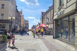 Dni Olsztyna 2023. Rękodzieła, tradycyjne jedzenie i tłumy na Jarmarku Jakubowym