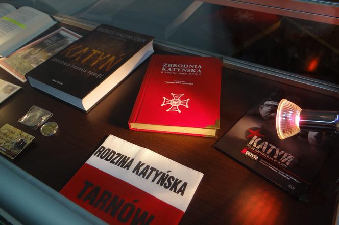 Wystawy, konferencje i uroczystości patriotyczne odbędą się z okazji 75. rocznicy Zbrodni Katyńskiej w Koszalinie i Kołobrzegu