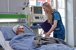 Pierwsza miłość, odcinek 3469: Michał (Wojciech Błach), Weronika (Dominika Kryszczyńska)