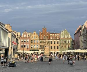 Tłumy na Starym Rynku. Tak poznaniacy spędzają letnie weekendy