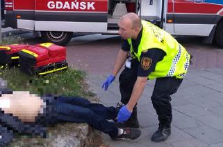 Gdańsk: Strażnicy miejscy pomogli uratować mężczyznę! 16-letnia bohaterka