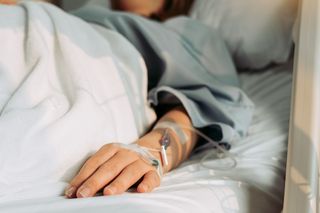 32-latka nagle źle się poczuła. Zmarła kilka godzin później, sprawę bada prokuratura