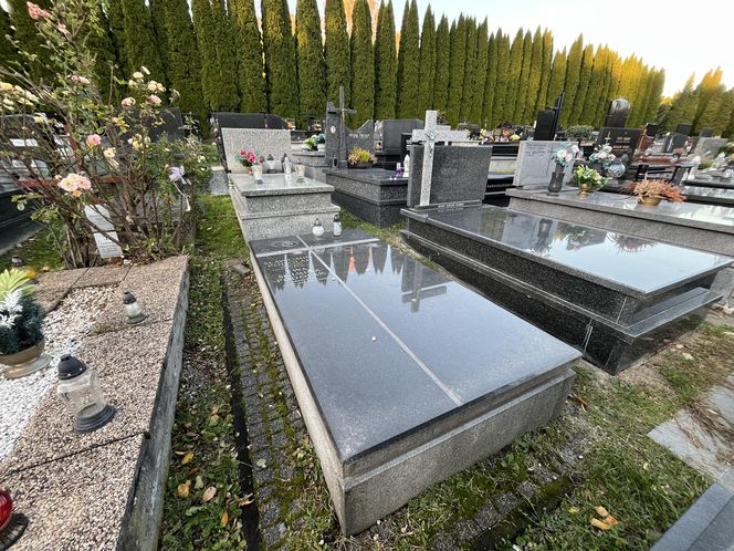 Groby architektów na krakowskich cmentarzach