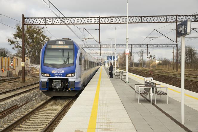 Zobacz, jak wyglądają nowe stacje i przystanki kolejowe na Warmii i Mazurach