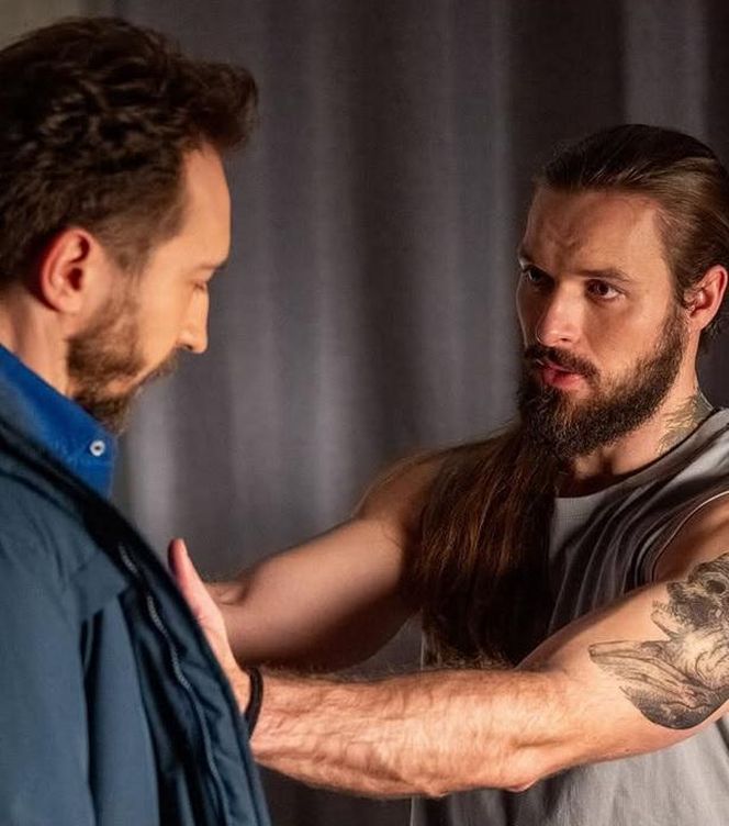 Na sygnale. Piotr (Dariusz Wieteska), Romek (Izydor Łobacz)