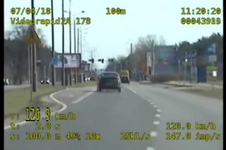 Urządzili sobie rajd ulicami Bydgoszczy! Jeden z kierowców jechał o 76 km/h za szybko w terenie zabudowanym [WIDEO]