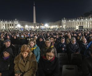 To ostatnie dni papieża Franciszka? Watykan szykuje się do pochówku. Żadnych urlopów