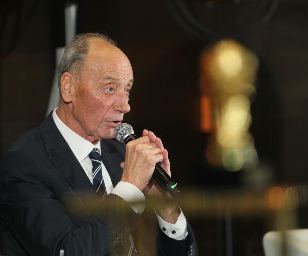 Dariusz Szpakowski napisał książkę. Plejada gwiazd na premierze