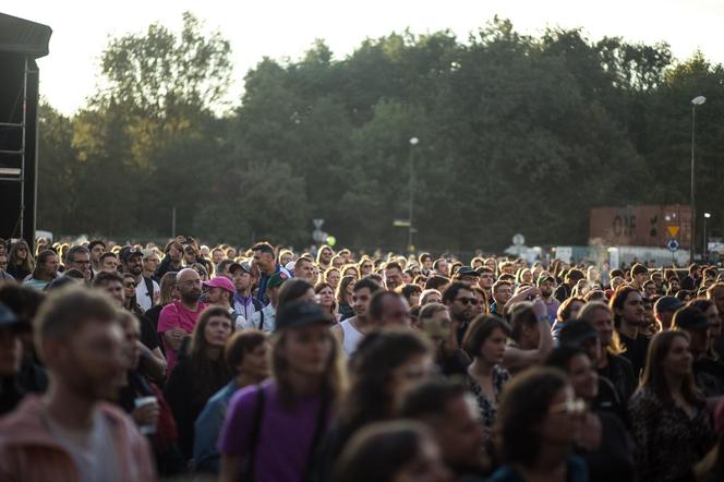 2. Dzień OFF Festivalu w Katowicach: Wzruszenie Edyty Bartosiewicz, niezapomniany koncert Grace Jones