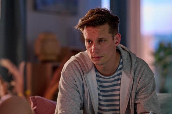 Na Wspólnej odc. 4073. Darek Żbik (Michał Mikołajczak)