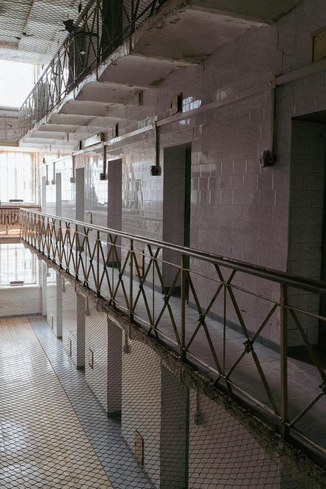 Tak wygląda najstarsze więzienie na Litwie - zobacz zdjęcia więzienia na Łukiszkach. Dziś w puste cele można wynająć