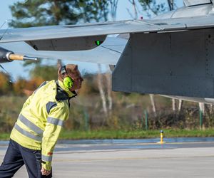 Kanadyjskie CF-18 i CC-130 w Krajach Bałtyckich