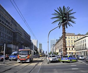 Zderzenie tramwajów w centrum Warszawy. 13 osób rannych, ruch tramwajowy wstrzymany