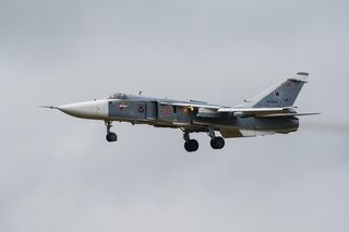 Rosyjski samolot Su-24 przechwycony przez polskie myśliwce. Niebezpieczne manewry nad Bałtykiem?