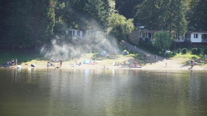 To najpiękniejsze jezioro na Dolnym Śląsku. Otoczone jest wzgórzami i lasami