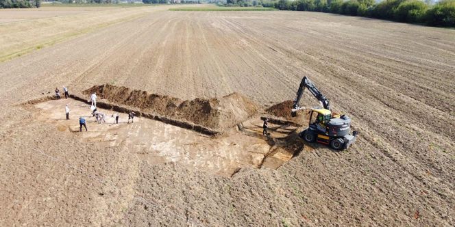 Wyjątkowe odkrycie w Chrystkowie archeolodzy początkowo woleli trzymać w tajemnicy. To domostwo sprzed 6 tysięcy lat! 