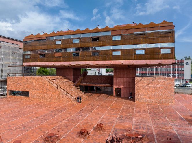 GAMPA i Przestrzeń Publiczna Młynów Automatycznych. Pardubice / Šépka architekti