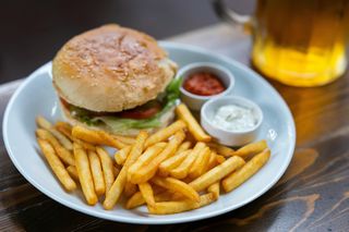 Rewolucja w sklepach, restauracjach i hotelach. Nowe przepisy coraz bliżej!