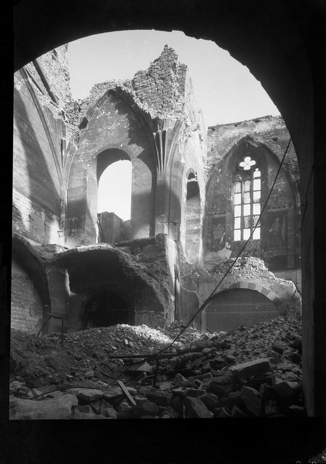 Topografia ruin. Wystawa zdjęć Josefa Sudka