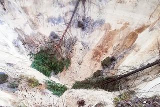 Zapadlisko na Pustyni Błędowskiej jest ogromne