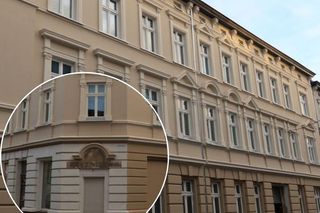 Podczas remontu kamienicy odkryto niedwuznaczny napis sprzed 100 lat. Miasto: Nie zamalujemy, to świadek historii