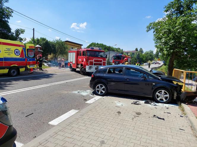 Czołowe zderzenie w Stykowie