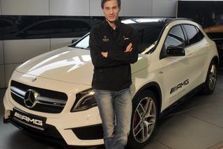 Kamil Stoch w Mercedesie GLA 45 AMG