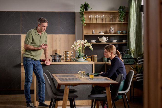 Na Wspólnej, odcinek 3980: Ola straci syna?! Wiola zabierze chłopca na spotkanie z Alanem i kontakt się urwie – ZDJĘCIA