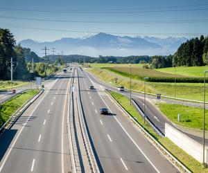 W Polsce autostrady mają być za darmo. Ile zapłacisz w innych krajach?