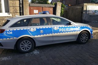 Zmarł mężczyzna, którego na ulicy Kościuszki znaleźli policjanci z Grudziądzu. Są pierwsi zatrzymani! 