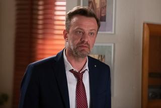 Na Wspólnej odc. 3150 - opis, streszczenie: Krzysztof denerwuje się premierą filmu Przemka