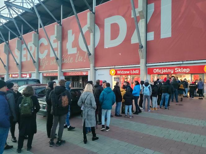 Widzew zorganizował spotkanie kibiców z piłkarzami. Zobacz, ilu fanów przyszło poznać swoich idoli 