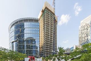 Budowa wieżowca The Bridge w Warszawie