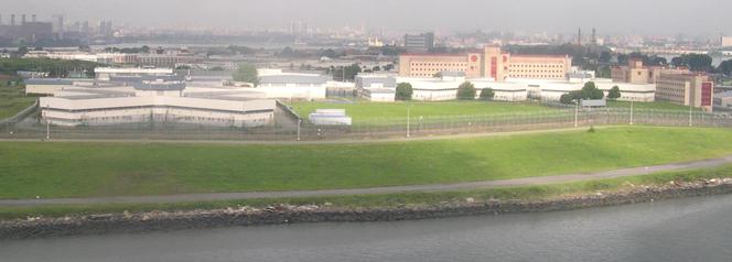 Wypuszczą więźniów z Rikers Island