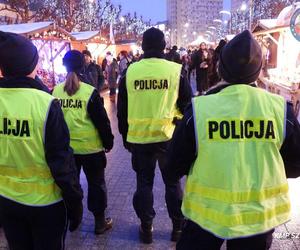 Policja na Jarmarku Bożonarodzeniowym w Szczecinie