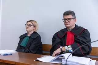 Proces Krzysztofa Ś.byłego dyrektora fundacji Filipa Chajzera. Jest oskarżony o przywłaszczenie 700 tys. zł.