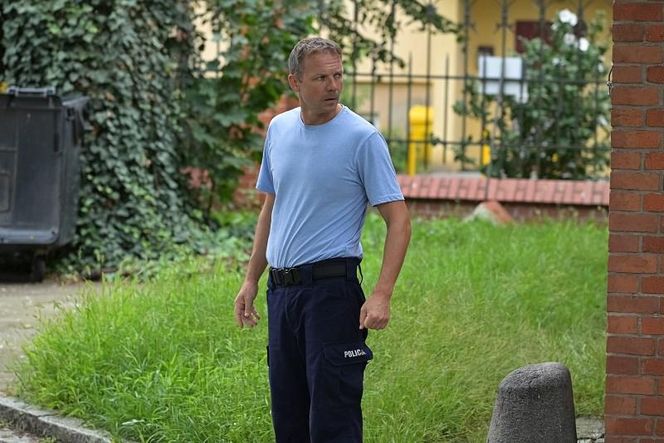Pierwsza miłość, odcinek 3872: psychol Mateusz Stik (Lesław Żurek)