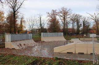 Nowy skatepark w Bojanowie prawie gotowy – atrakcja dla młodzieży i pasjonatów sportów ekstremalnych