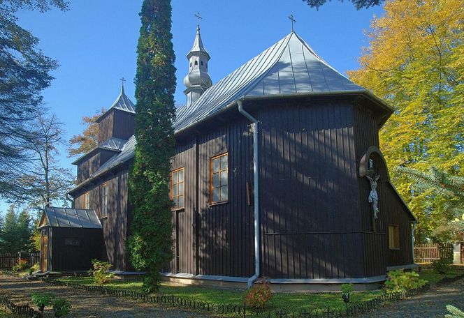 Złota – wieś, która już nazwą zaprasza do odwiedzin