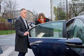 Na Wspólnej, odc. 3761: Damian (Waldemar Błaszczyk), Kajtek (Mikołaj Szostek) 