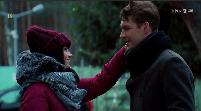 M jak miłość odc. 1433. Marcin (Mikołaj Roznerski), Iza (Adriana Kalska)