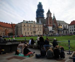 Pielgrzyma na Jasną Górę ruszyła z Krakowa. Tłumy uczestników zmierzają do Częstochowy