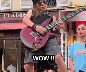 Flashmob w Paryżu - Bohemian Rapsody