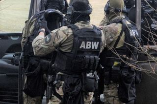 Planowali atak terrorystyczny w szkole? Nastolatkowie z zarzutami