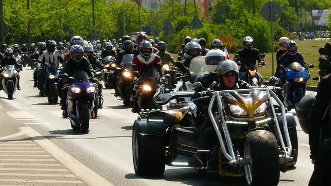 Motocykliści opanowali Bydgoszcz! Za nami oficjalne rozpoczęcie sezonu! [ZDJĘCIA]