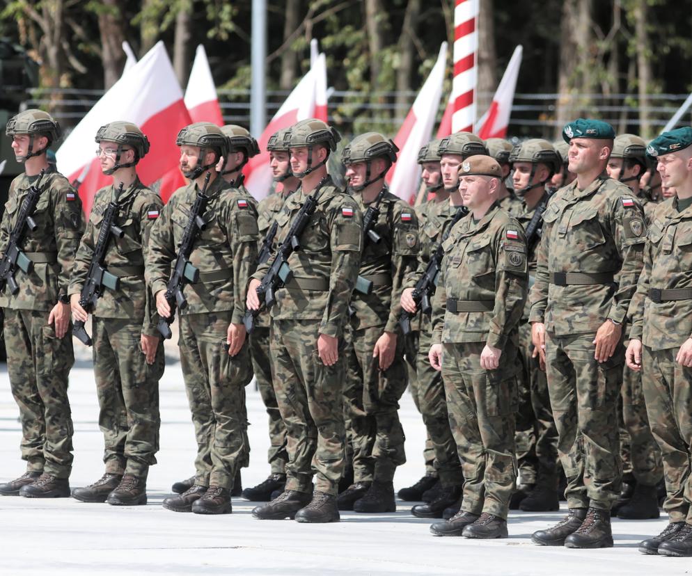 Nowa jednostka wojskowa w Kolnie na Podlasiu. Otwierał ją minister
